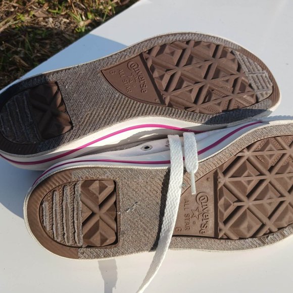 Converse Size 6 White Pink Kid's Sneaker Shoes - Picture 8 of 10